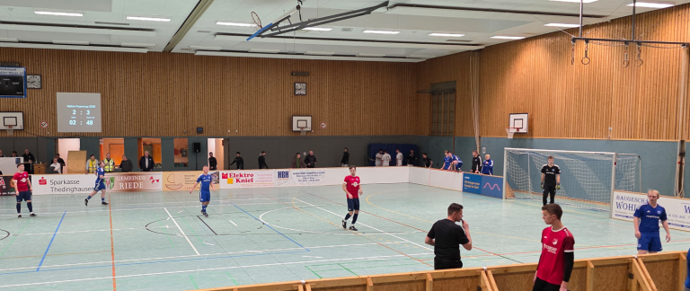 Die erste Herren vom TV Oyten wird Vize-Kreismeister beim Hallen-Supercup 2026.